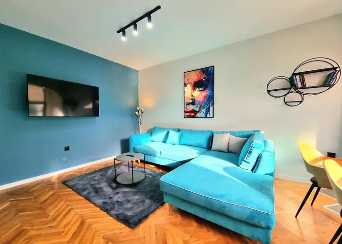 Sunrise - 2 Bedrooms To The Sea