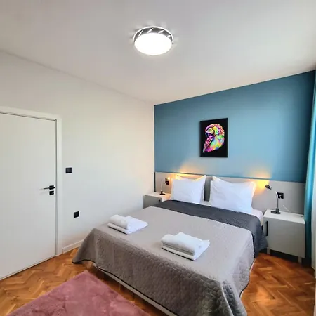 Apartment Sunrise - 2 Bedrooms To The Sea *