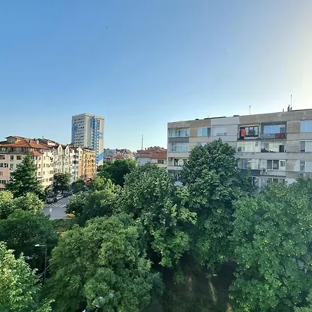 Sunrise - 2 Bedrooms To The Sea Apartment