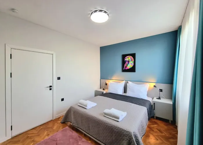 Апартамент Sunrise - 2 Bedrooms To The Sea *